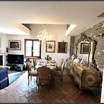 Bed & Breakfast Art Experience Novecento E Dintorni *