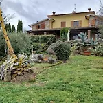 Art Experience Novecento E Dintorni Bed & Breakfast *