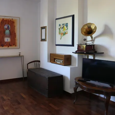 Bed & Breakfast Art Experience Novecento E Dintorni