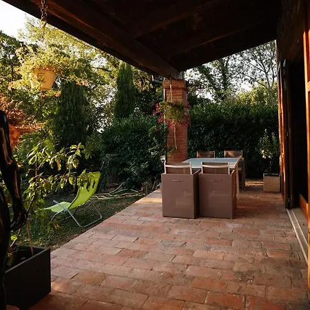 Bed & Breakfast Art Experience Novecento E Dintorni *