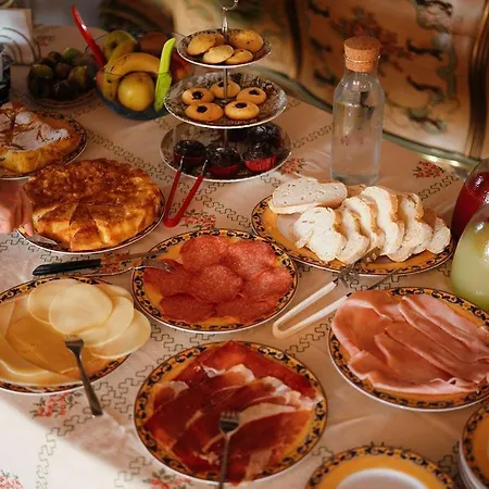 Art Experience Novecento E Dintorni Bed & Breakfast *